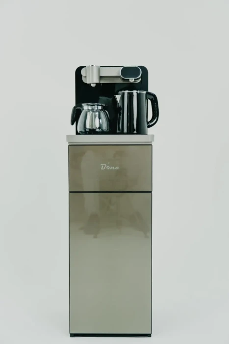 Чайный столик Bona 22LK Teabar – золотой, с подогревом 1350Вт, 350×350×1000 мм